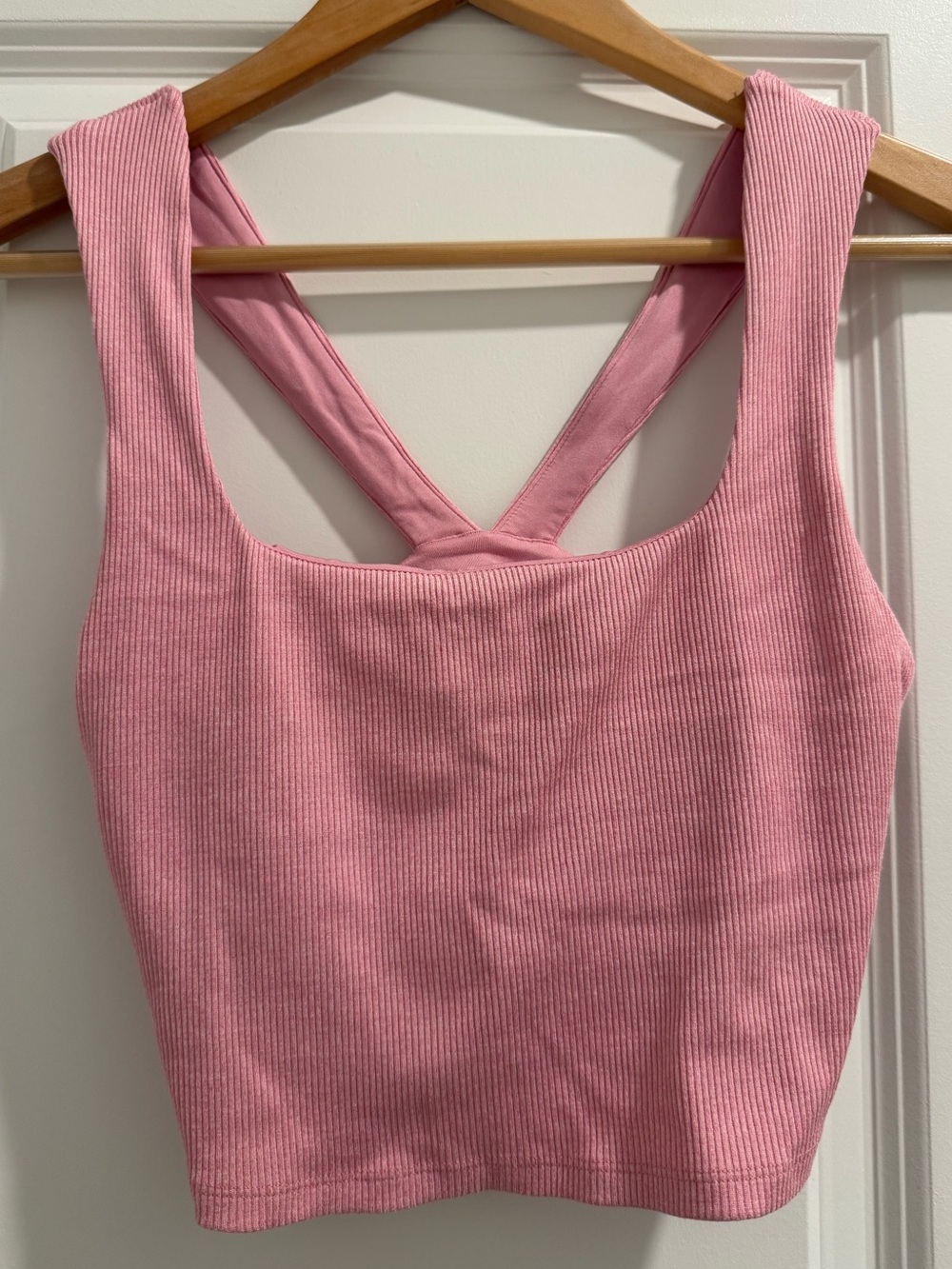 Alo Pink Ribbed Cropped Sports Bra Tank